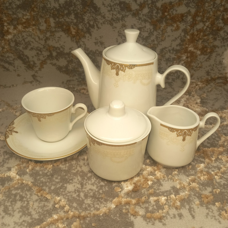سرویس چای خوری 17 پارچه چینی پارس کد 29-1816