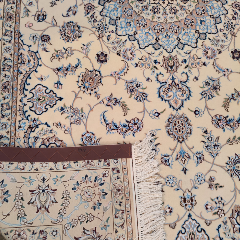 فرش دستباف سه متری طرح نایین مدل D