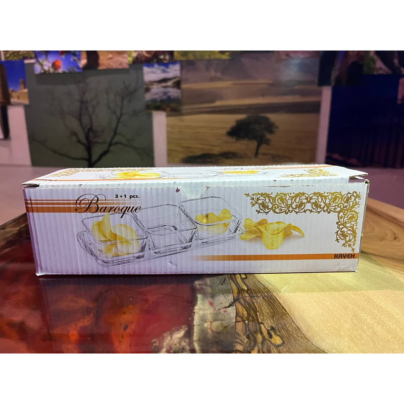 اردوخوری کریستال کاوه مدل باروک با طراحی مستطیل و مربع، شامل سینی و سه کاسه جداشونده، مناسب سرو پذیرایی، شست‌وشو با دست و همراه جعبه
