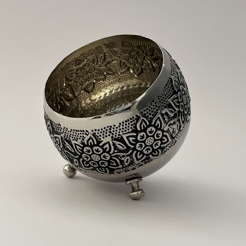 کاسه مسی مدل گوی سه پایه کد ZH245.6