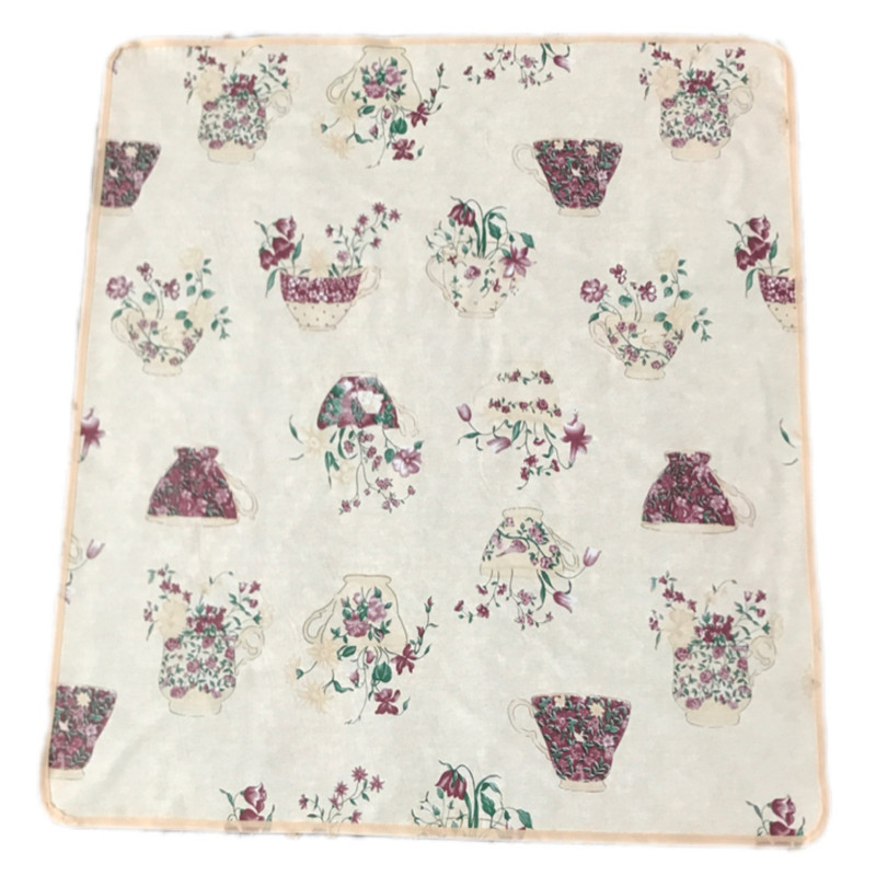 سفره 12 نفره مدل ماژستیک طرح 2 رو کد 04 سایز 250×140 سانتی متر