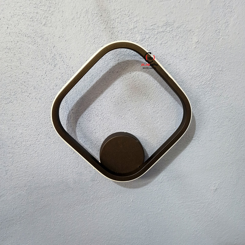 چراغ دیواری مافریز مدل مدرن کد DPS120