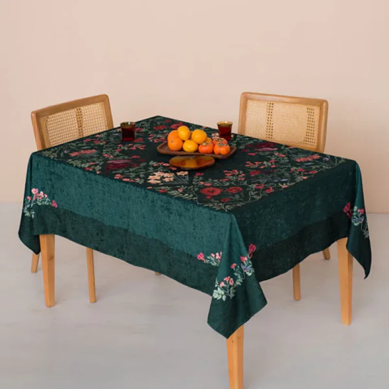 رومیزی هرمود مدل بَزم سایز 220x150 سانتی‌متر