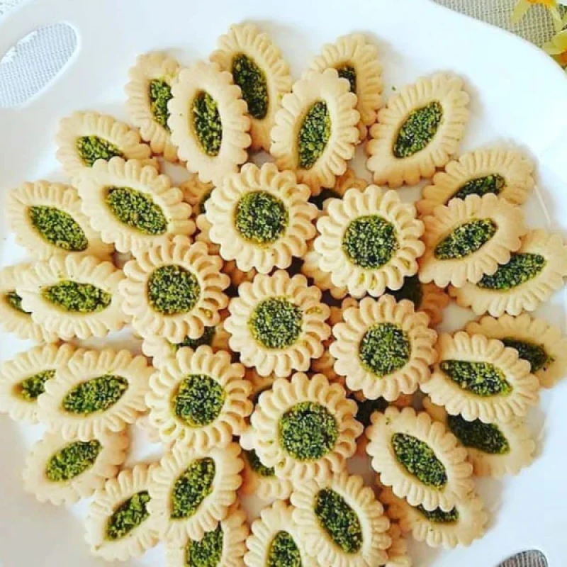 کاتر شیرینی پزی نگین مدل بیضی