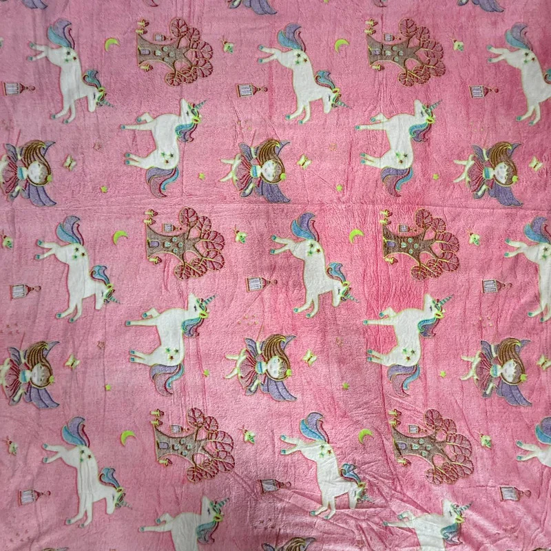 پتو مسافرتی 1 نفره مدل اسب تک شاخ سایز 200x150 سانتی‌متر
