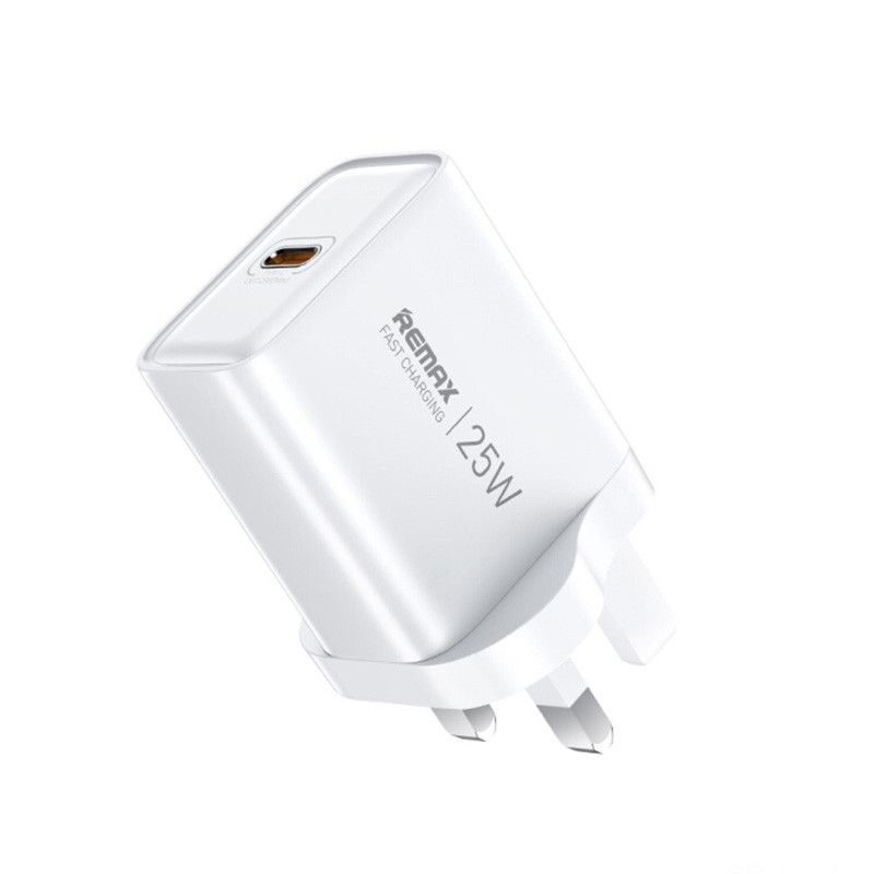 شارژر دیواری 25 وات ریمکس مدل U137 به همراه کابل تبدیل USB-C