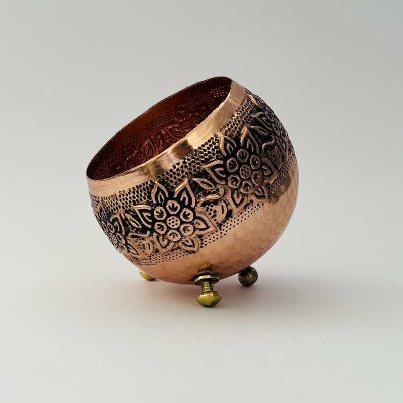 کاسه مسی مدل گوی سه پایه کد ZH245.6