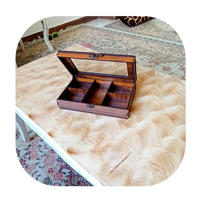جعبه پذیرایی شکلات‌خوری مستطیل مدل نگاران کد 02 با جنس MDF و پلاستیک و درب شفاف، ابعاد 24.5x15.5x6 سانتی‌متر، غیرقابل شست‌وشو