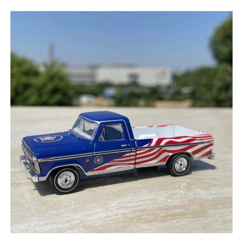 ماکت ماشین بازی گرین‌لایت مدل FORD PICKUP F150 1976