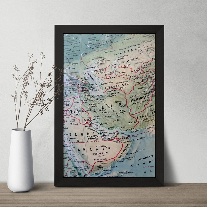 تابلو خندالو مدل نقشه جهان و ایران کد F1684