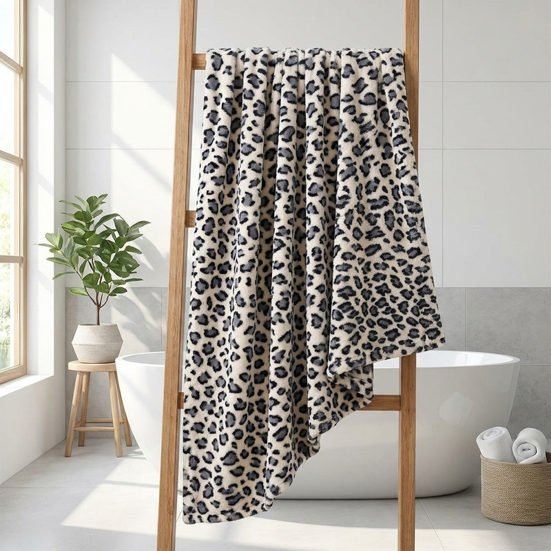 حوله استخری مدل پلنگی سایز 60x120 سانتی متر