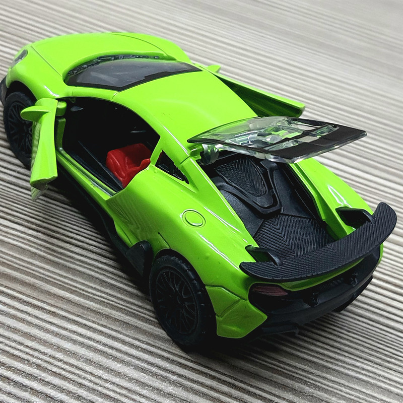ماشین بازی مدل فلزی مکلارن 765LT