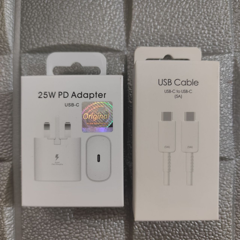 شارژر دیواری 25 وات مدل EP-TA800NWEGGB MV-25W به همراه کابل USB-C