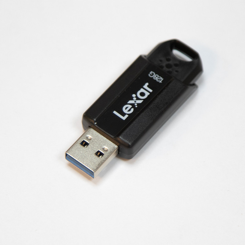 فلش مموری لکسار مدل S80 ظرفیت 128 گیگابایت با رابط USB 3.2 GEN1