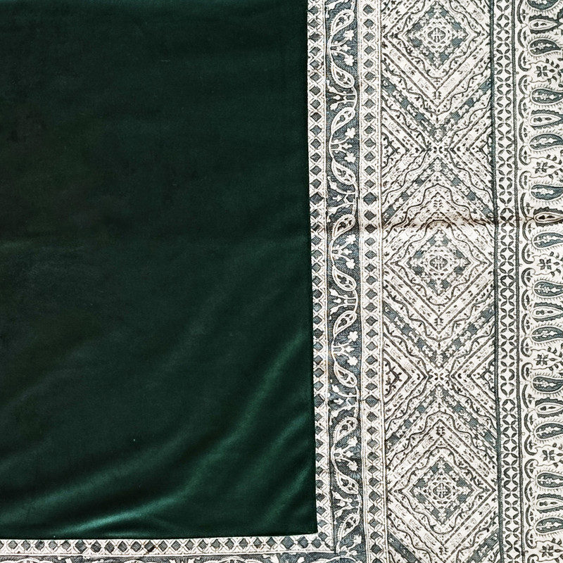 رومیزی مخمل مدل سنتی