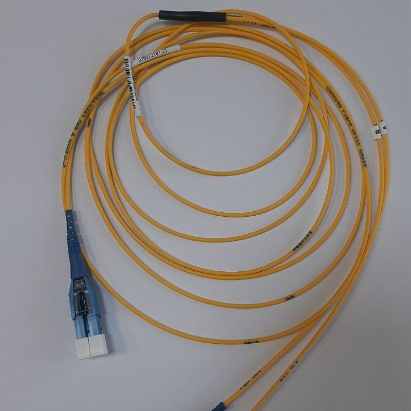 پچ کورد فیبر نوری کورنینگ مدل E727802GNZ20003M