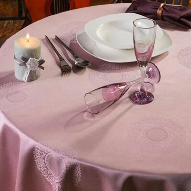 رومیزی رزین تاژ مدل رمانس سایز 150x150 سانتی‌متر