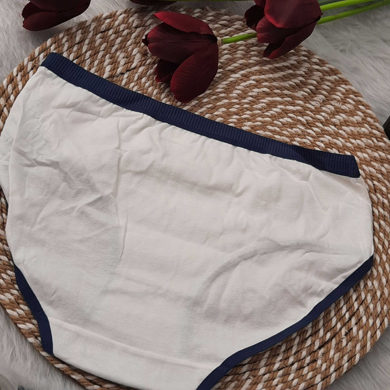 شورت زنانه مدل نخ پنبه اعلا طرح عروسکی وارداتی مجموعه 3 عددی