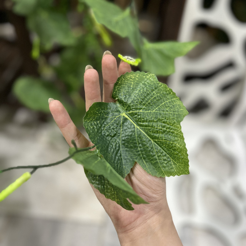 گل مصنوعی مدل آویز انگوری پیچک غوره دار