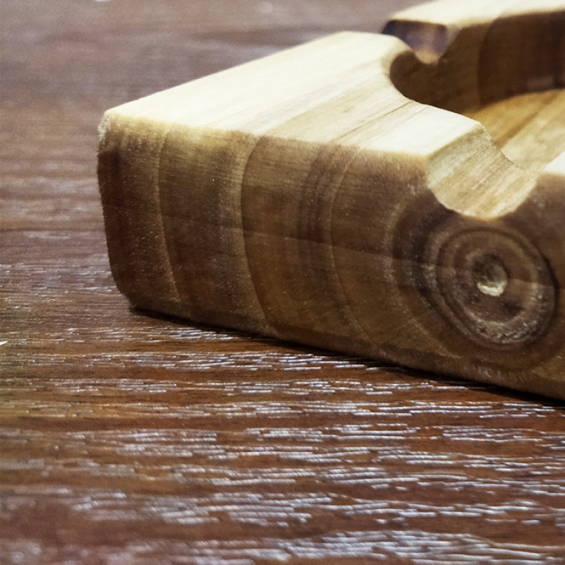 زیرسیگاری مدل هومن