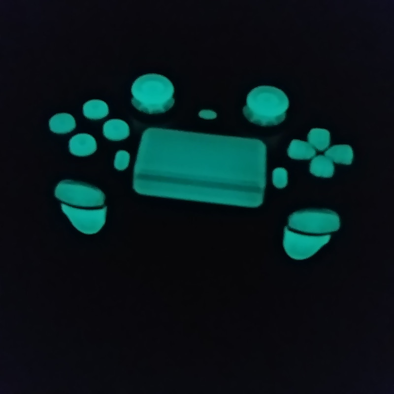 دسته بازی پلی استیشن 4 مدل DualShock 4