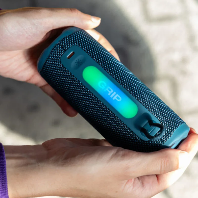 اسپیکر بلوتوثی قابل حمل جی بی ال مدل Grip