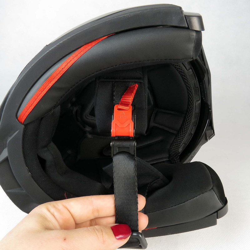 کلاه کاسکت لائوس مدل Shadow Black کد 2128