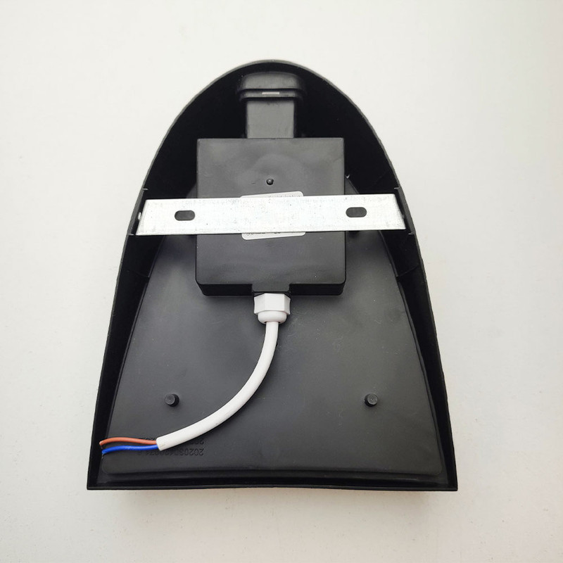 چراغ دیواری حیاطی  مدل واترپروف IP65 کد 11BL