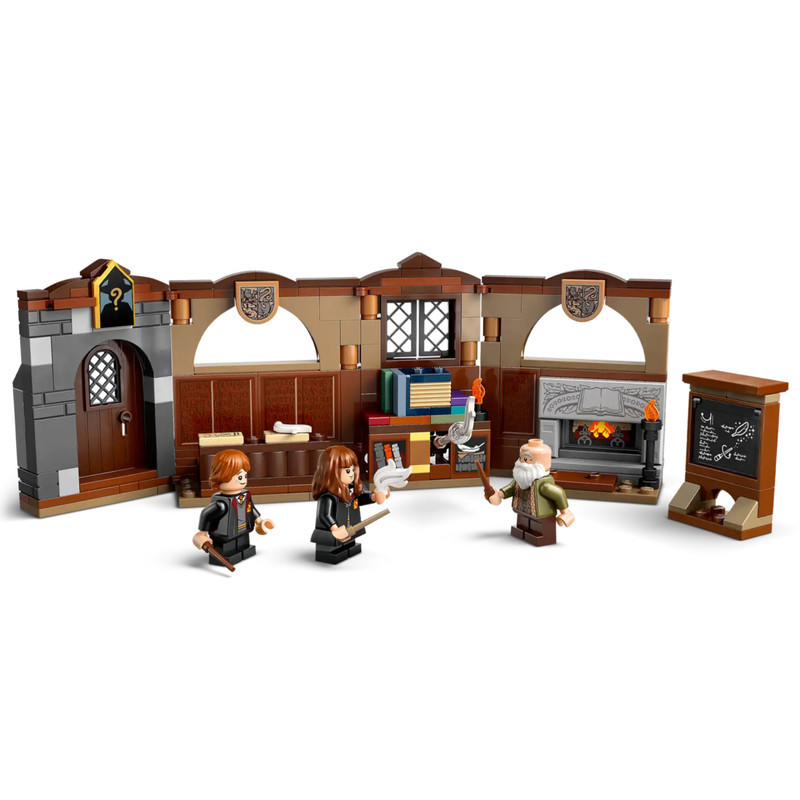 لگو سری هری‌پاتر مدل Hogwarts Castle: Charms Class کد 76442