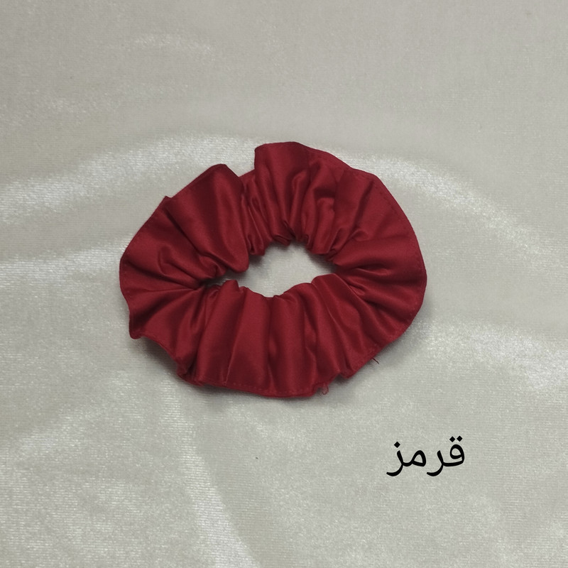 چشم بند خواب مدل ساتن گاما به همراه روبالشتی و اسکرانچی مو