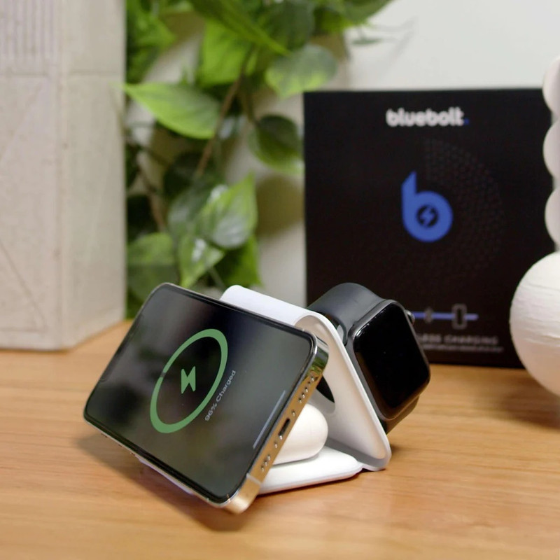 شارژر بی سیم مدل  3in1 magnetic wireless charger