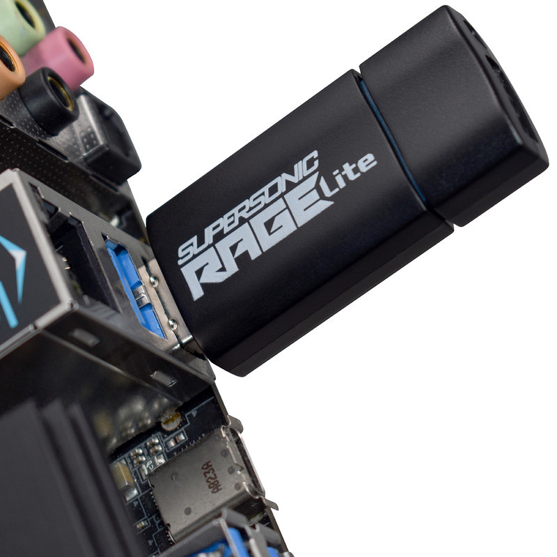 فلش مموری 64 گیگابایت پتریوت مدل Patriot RAGE LITE با رابط USB 3.2 سرعت انتقال تا 120 مگابایت بر ثانیه، مقاوم در برابر آب، ضربه، شوک و گرد و غبار، طراحی کشویی محافظ پورت، سازگار با ویندوز 7 تا 10، لینوکس و مک او اس
