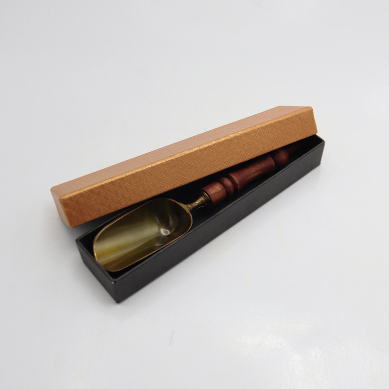 قاشق آجیل خوری مدل دسته چوبی  کد YP-24CM-203