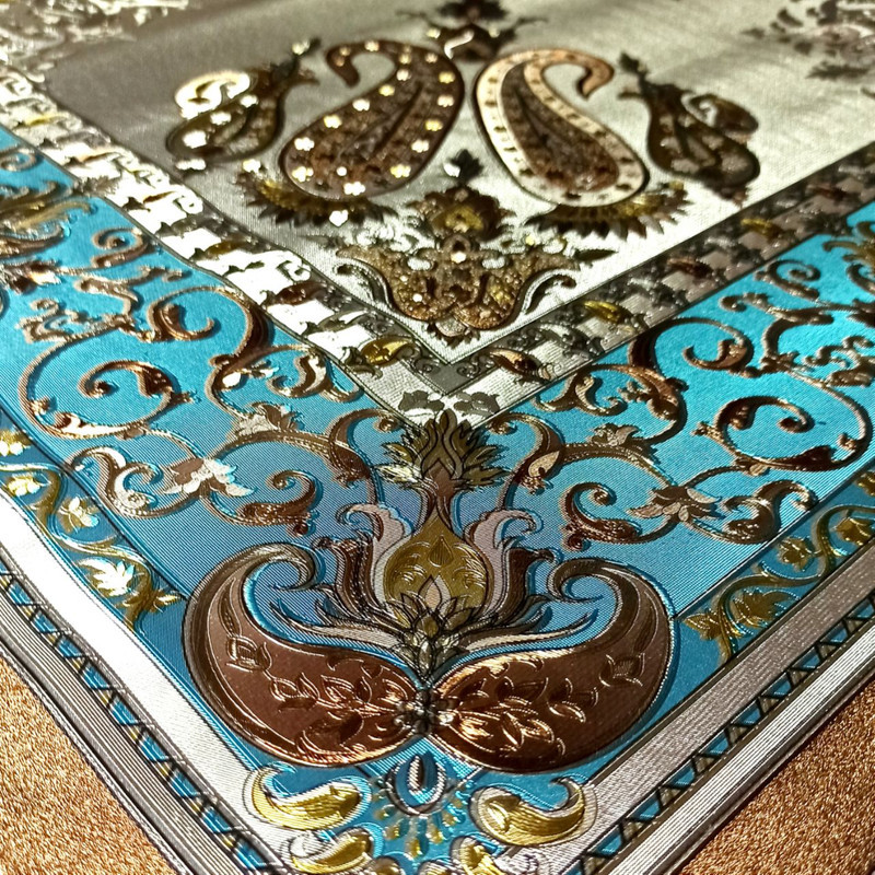 سفره چهار نفره طرح ترمه مدل پشت نخی رزین سایز 100×100 سانتی متر