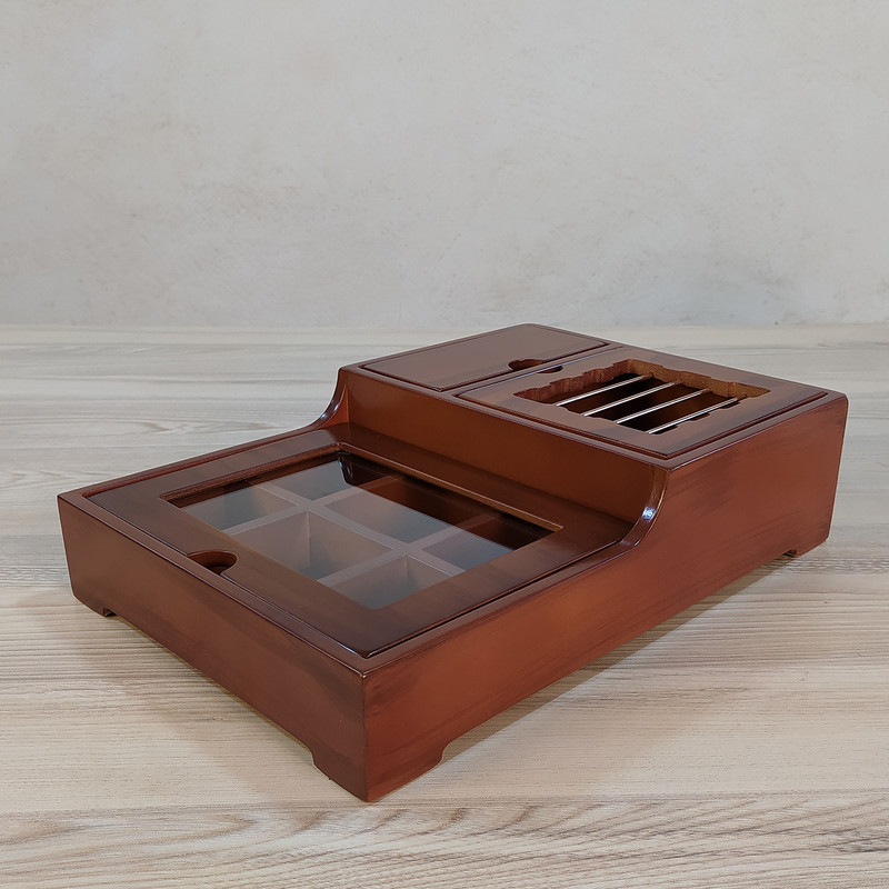 جعبه پذیرایی تی بگ وارمر پله کد 1، جنس MDF، مناسب گرم نگهداشتن دمنوش و چای، دارای 6 پارت کوچک برای تنقلات و چای و 1 پارت بزرگ برای نبات و نسکافه