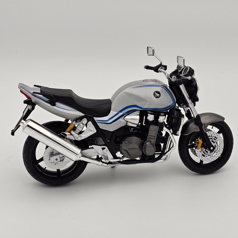 موتور بازی اتومکس مدل موتو ماکت سی بی cb1300