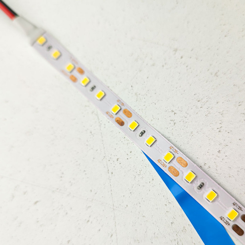 ریسه ال ای دی مدل نواری 12v 120LED-2835 پشت چسب دار طول 5 متر