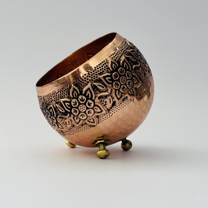 کاسه مسی مدل گوی سه پایه کد ZH245.6