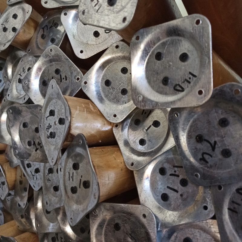 پایه میز مدل چوبی مخروطی کد 70-D1 بسته 4 عددی