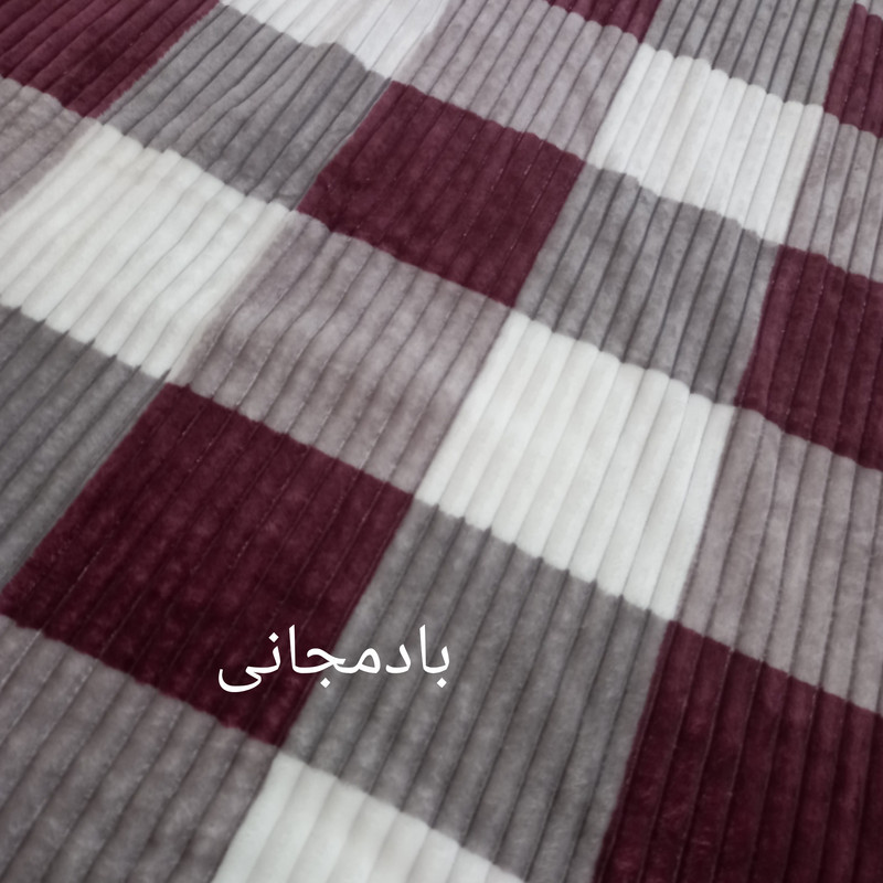 پتو مسافرتی مدل پلیسه کد 00k سایز 200×150 سانتی متر