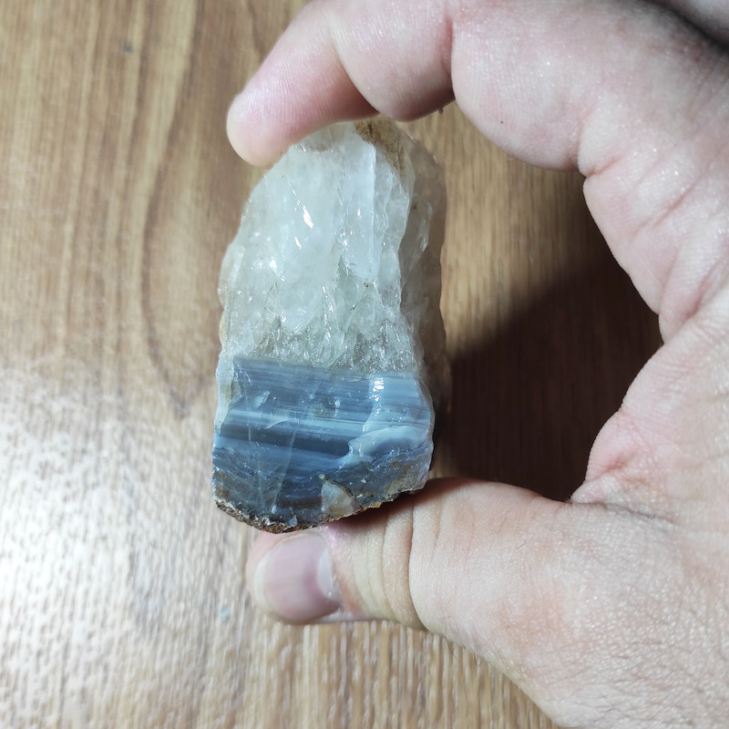 سنگ راف کوارتز عقیق مدل کریستالی بستر L409
