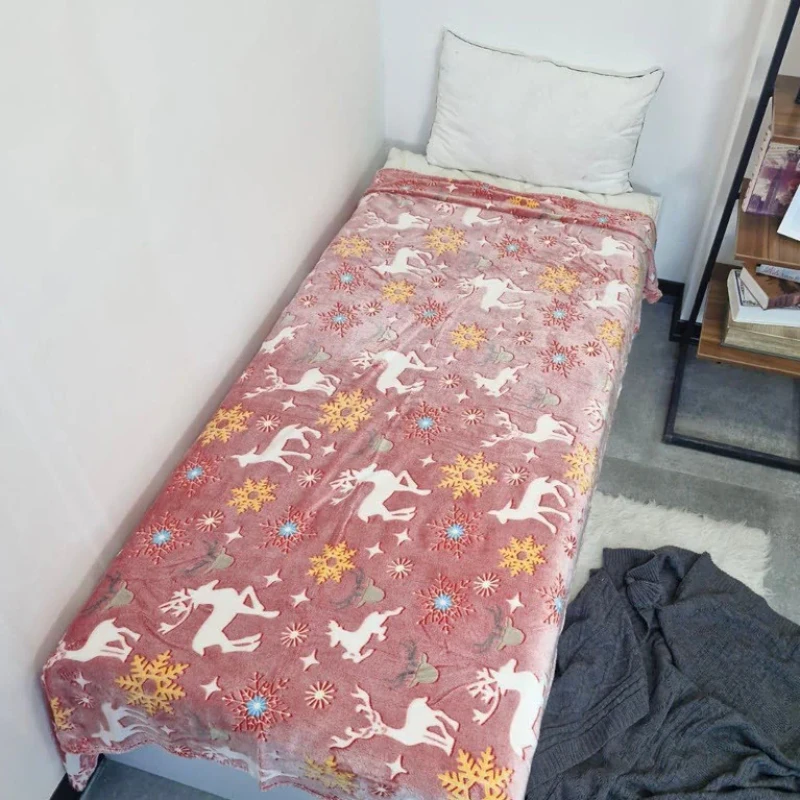 پتو 1 نفر ویراگیتا مدل شبنما کریسمس سایز 150x200 سانتی‌متر