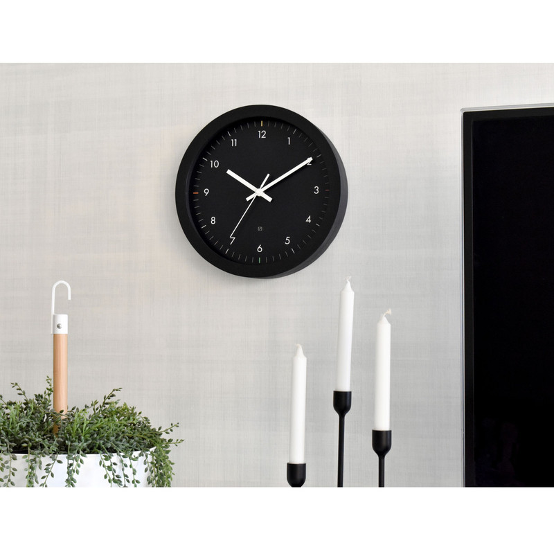 ساعت دیواری کوارتز لوپیک مدل تایتان کد B3014001