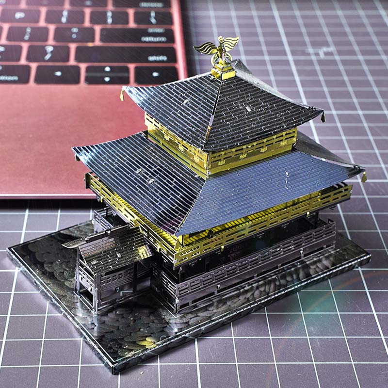ساختنی 39 تکه مدل KinKaKu Ji