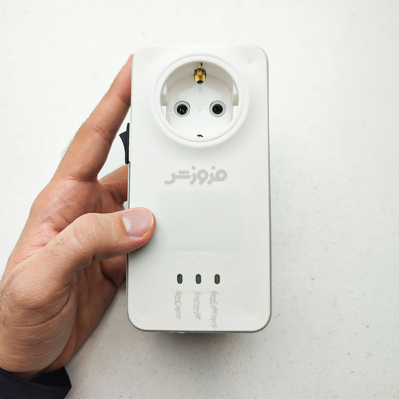 محافظ ولتاژ فروزش مدل DG140