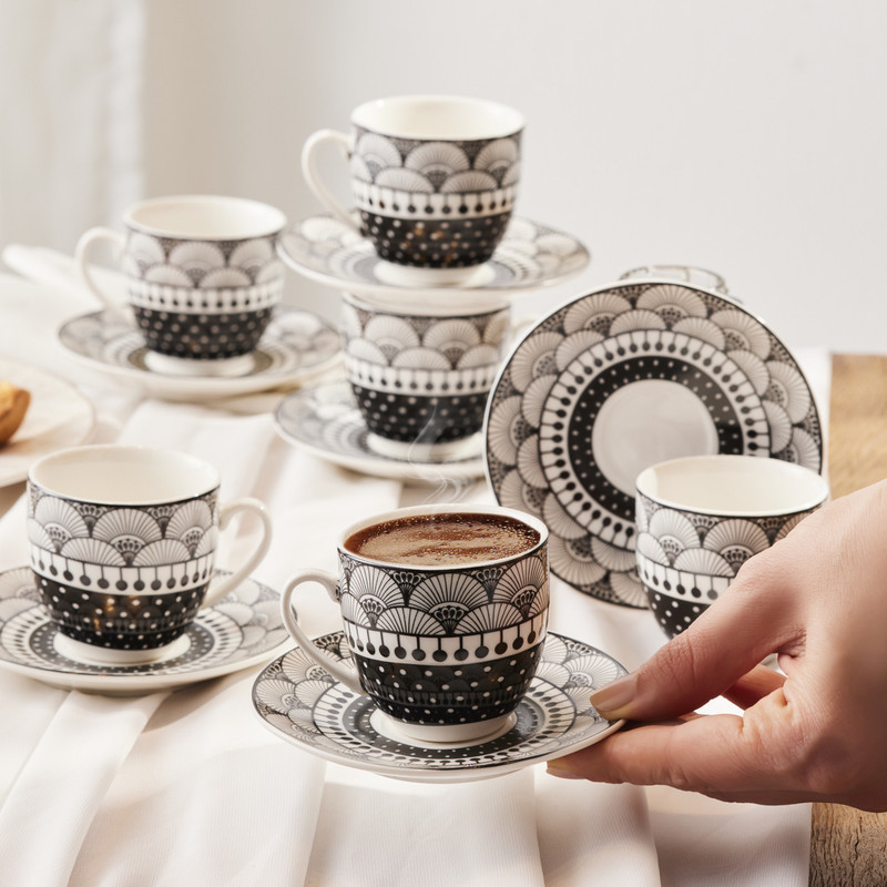 سرویس قهوه خوری 12 پارچه 6 نفره کاراجا مدل Aysel