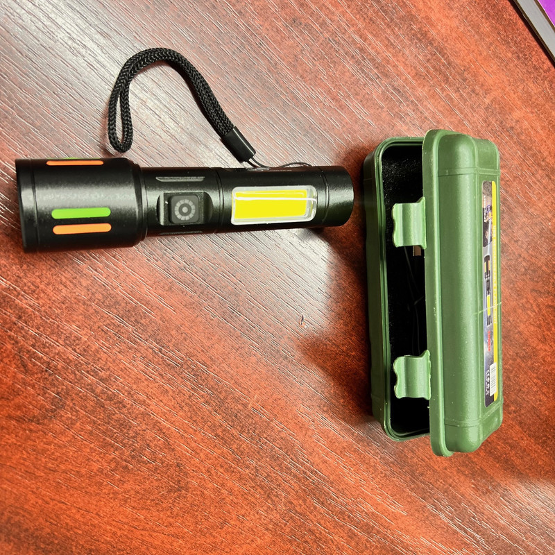 چراغ قوه دستی مدل L7000