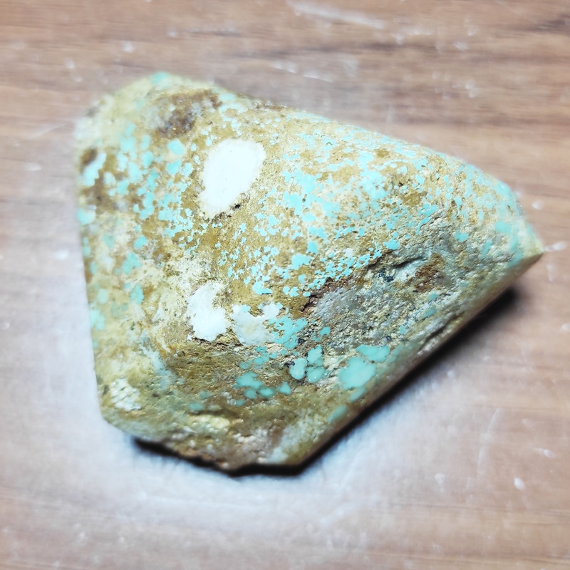 سنگ راف مدل فیروزه معدن نیشابور f4322