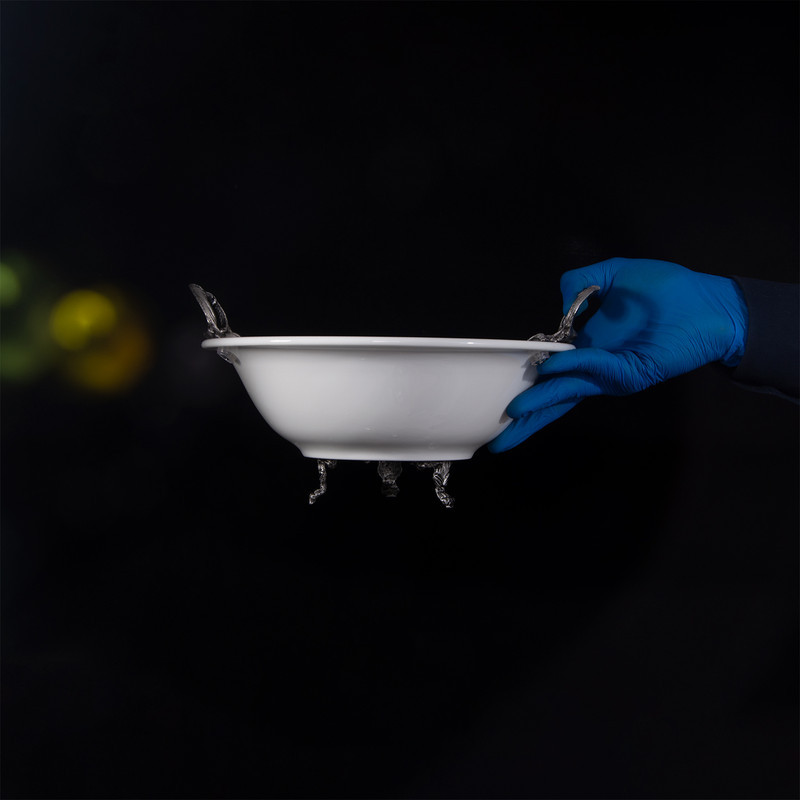 میوه‌خوری چینی مدل 518 قطر 26.5 سانتی‌متر با دسته و پایه پیوتر و قابلیت شست‌وشو در ماشین ظرفشویی