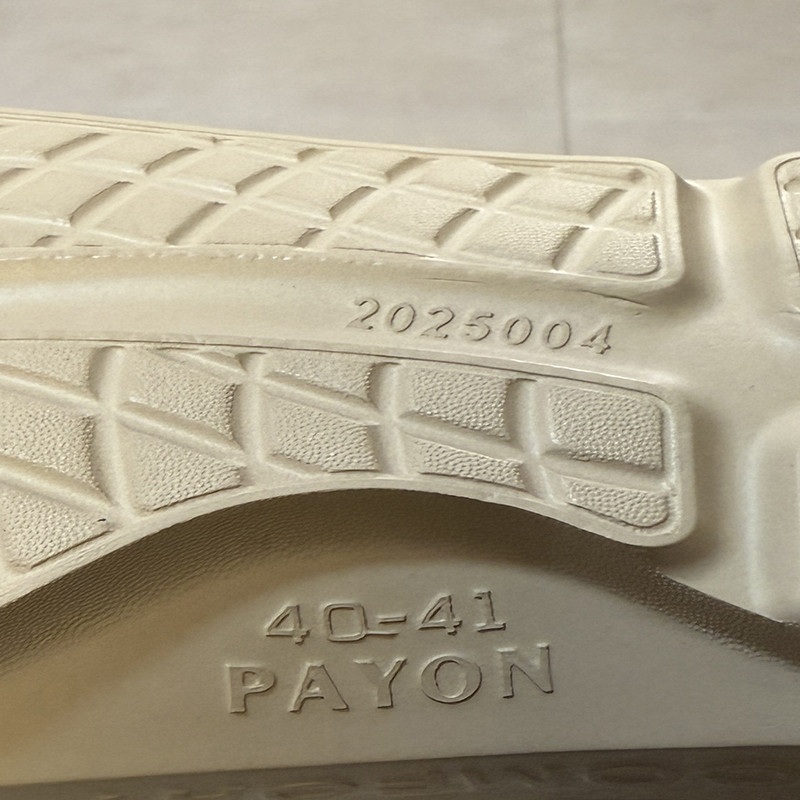 دمپایی حمام پایون مدل COUNTER ATRAK NCF.6156
